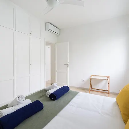 Magnifico Timon 8 Apartmán *