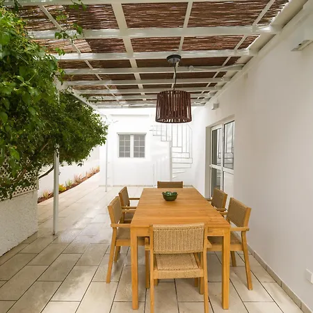 Magnífico Timón 8 *